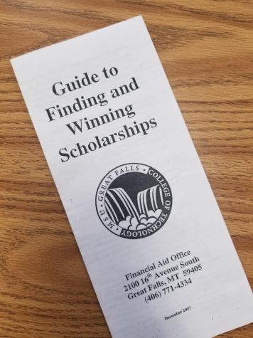 Seniors encounter interesting scholarship requirements